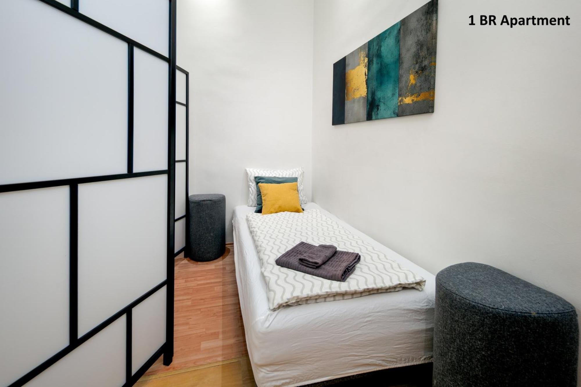 Kazincy Suites - 1Br Apt & Stylish Studio — Photos 1